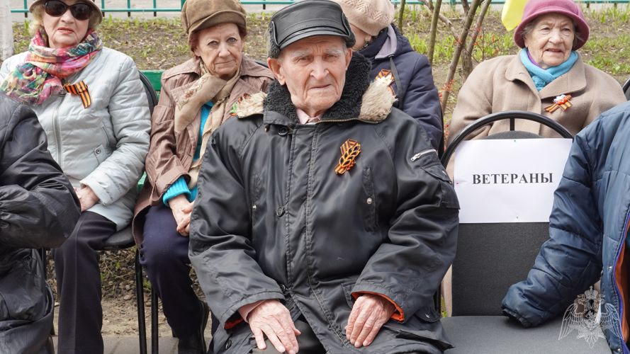 В преддверии Дня Победы Владимирские росгвардейцы поздравили ветеранов Великой Отечественной войны праздничным концертом (ВИДЕО)