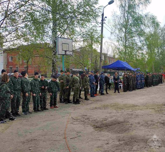 В Судогде сотрудники отдела вневедомственной охраны выступили членами жюри в игре «Зарница»
