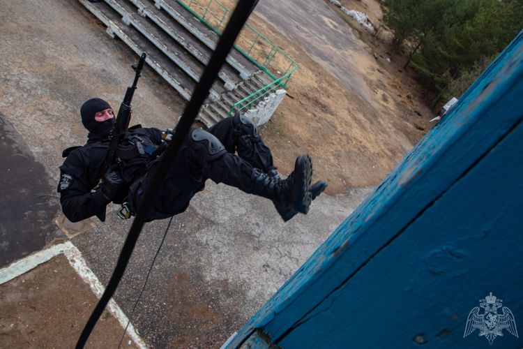 3 октября Владимирский ОМОН отмечает профессиональный праздник