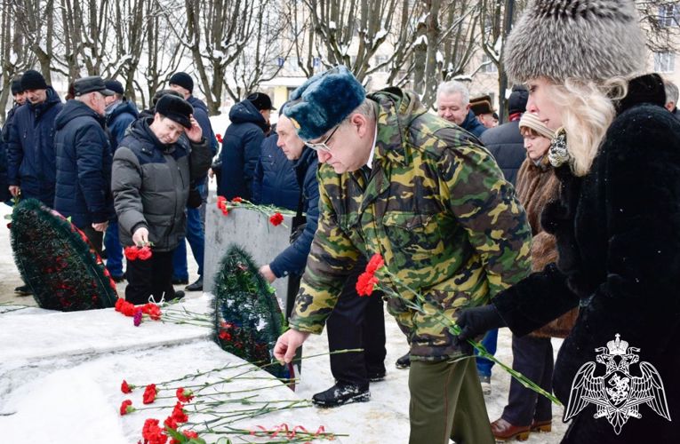 Военнослужащие территориального Управления Росгвардии почтили память воинов-интернационалистов