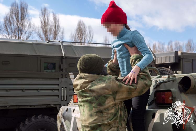 РОСГВАРДИЯ В ЗАПОРОЖСКОЙ И ХЕРСОНСКОЙ ОБЛАСТЯХ ПРОВЕЛА МЕРОПРИЯТИЯ, ПОСВЯЩЕННЫЕ ДНЮ ЗАЩИТНИКА ОТЕЧЕСТВА