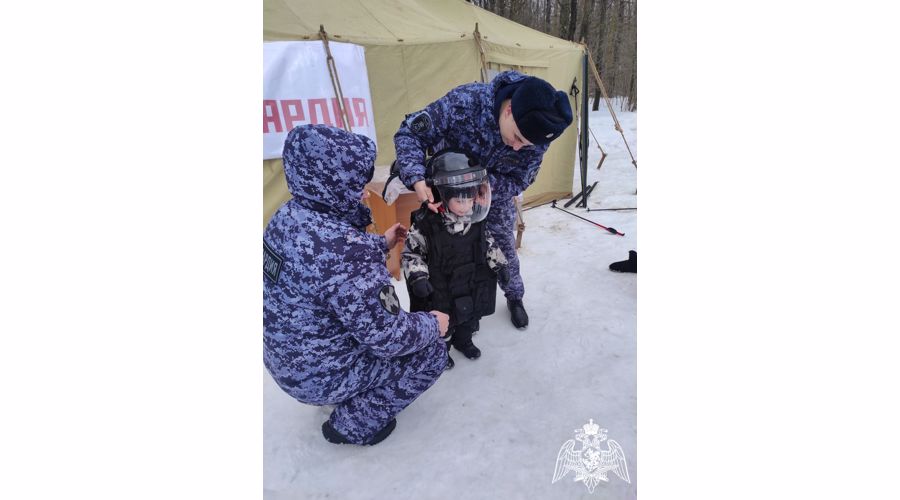 Во Владимире росгвардейцы провели работу по подбору кандидатов на службу в войска национальной гвардии
