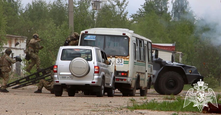 РОСГВАРДЕЙЦЫ ПРИНЯЛИ УЧАСТИЕ В АНТИТЕРРОРИСТИЧЕСКИХ УЧЕНИЯХ ВО ВЛАДИМИРСКОМ РЕГИОНЕ
