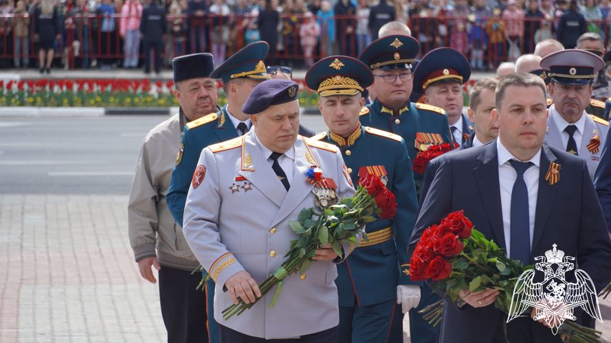ВОЕННОСЛУЖАЩИЕ И СОТРУДНИКИ УПРАВЛЕНИЯ РОСГВАРДИИ ПРИНЯЛИ УЧАСТИЕ В ПРАЗДНИЧНЫХ МЕРОПРИЯТИЯХ ДНЯ ПОБЕДЫ
