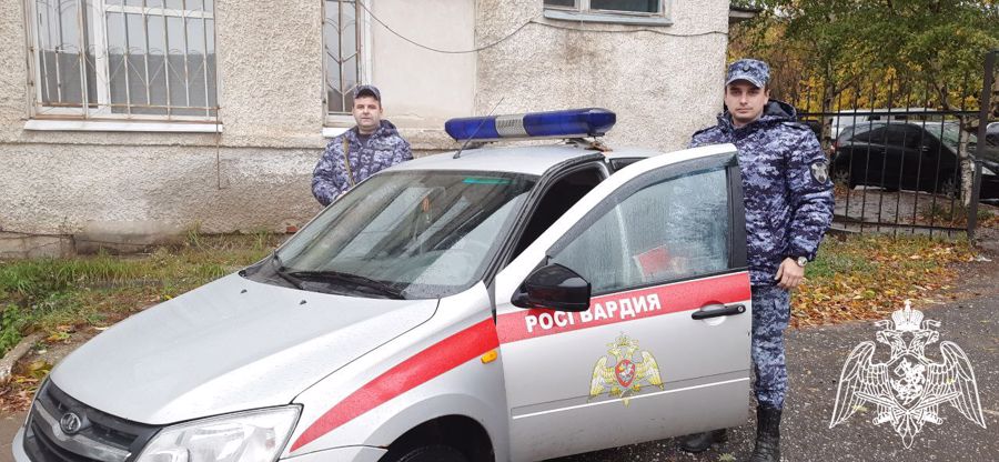 Во Владимире сотрудники Росгвардии задержали мужчину, нанесшего ножевые ранения двум гражданам