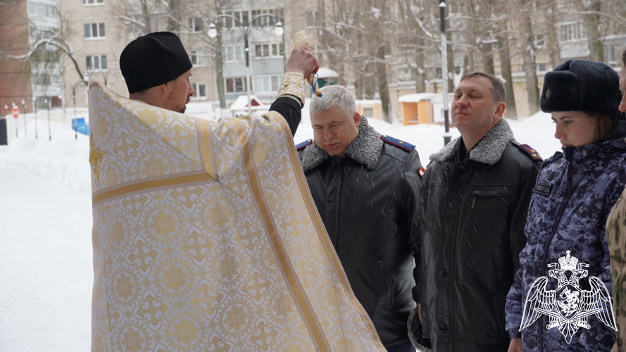 В КРЕЩЕНИЕ ГОСПОДНЯ ВЛАДИМИРСКИЕ РОСГВАРДЕЙЦЫ ПРИНЯЛИ УЧАСТИЕ В ПРАЗДНИЧНОМ БОГОСЛУЖЕНИИ 
