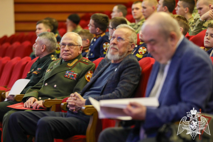 В Росгвардии состоялась военно-историческая конференция "80 лет полного освобождения Ленинграда"