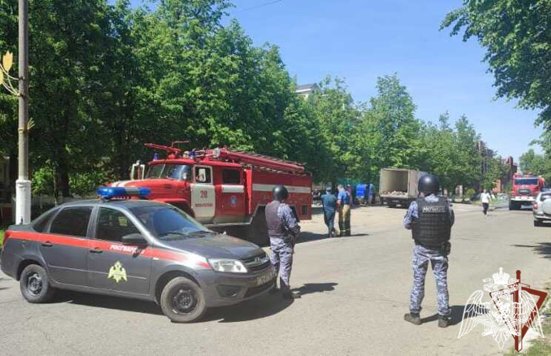 БОЛЕЕ 40 ЧЕЛОВЕК СПАСЕНЫ ИЗ ГОРЯЩЕГО ТОРГОВОГО ЦЕНТРА ВО ВЛАДИМИРСКОЙ ОБЛАСТИ ПРИ СОДЕЙСТВИИ РОСГВАРДЕЙЦЕВ