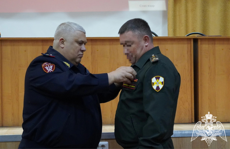 Офицерам регионального Управления Росгвардии вручены государственные награды 
