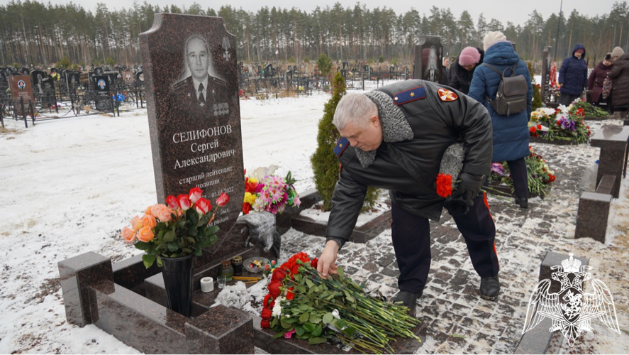 Владимирские росгвардейцы почтили память погибших при исполнении служебного долга сотрудников спецназа Росгвардии– участников СВО