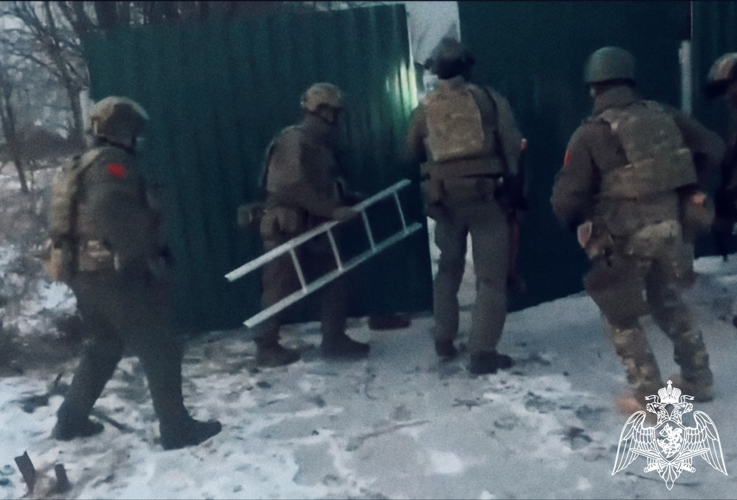 При силовой поддержке офицеров СОБР "Сунгирь" во Владимирской области пресечена работа крупных нарколабораторий (видео)
