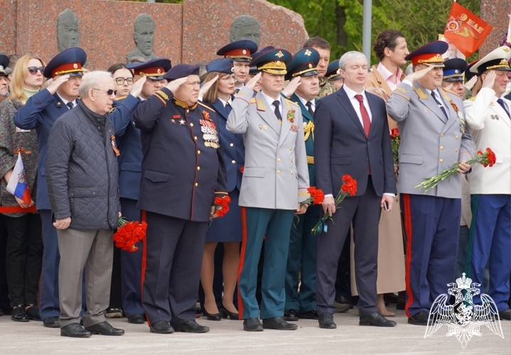 Во Владимире росгвардейцы приняли участие в параде в ознаменование 80-й годовщины Великой Победы 