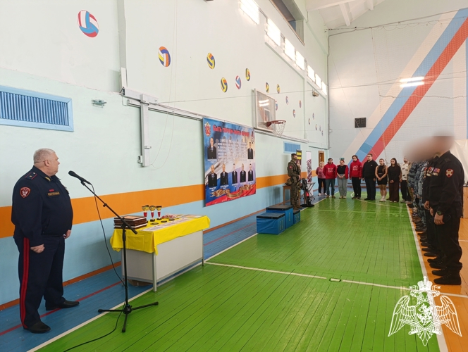 Росгвардейцы совместно с Народным фронтом почтили память погибших при исполнении долга сотрудников спецподразделений - участников СВО 