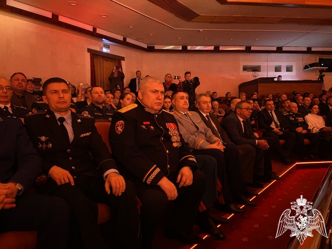 Начальник и личный состав территориального Управления Росгвардии приняли участие в мероприятиях, посвященных Дню героев Отечества