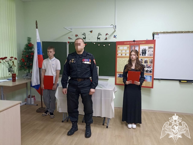 Во Владимирской области открыли "Парту героя" в честь офицера Росгвардии