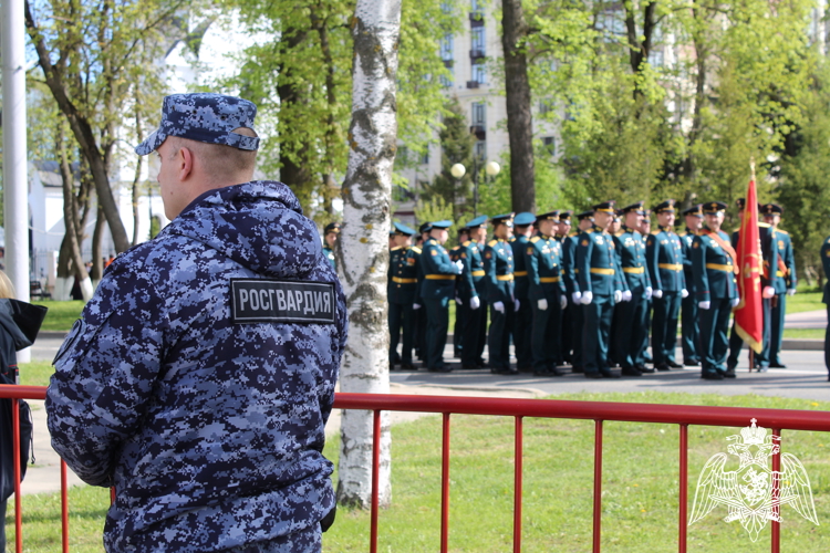 Владимирские росгвардейцы приняли участие в праздничных мероприятиях Дня Победы