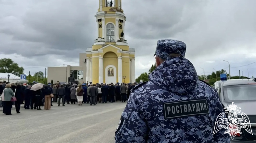 Начальник территориального управления Росгвардии принял участие в открытии памятника М.М. Сперанскому и церемонии  вручения Всероссийской правовой премии его имени