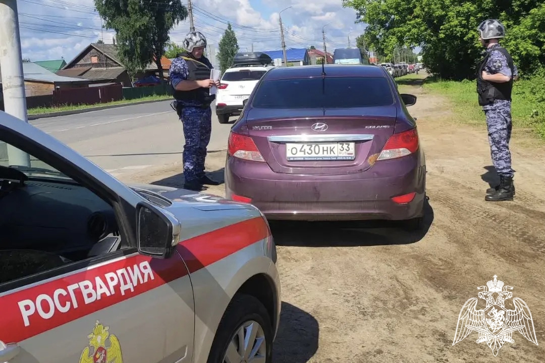 Во Владимирской области Росгвардейцы отработали навыки задержания правонарушителей