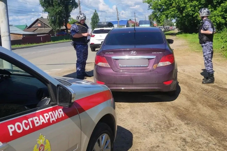 Во Владимирской области Росгвардейцы отработали навыки задержания правонарушителей