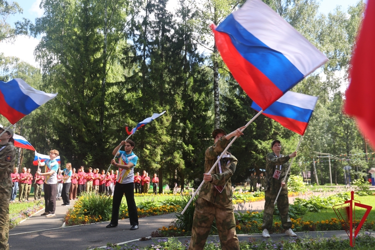Во Владимирcкой области открыли профильную Росгвардейскую смену в детском лагере «Икар»