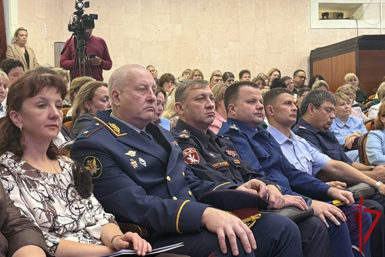 Заместитель начальника регионального управления Росгвардии принял участие в Августовском педагогическом совете