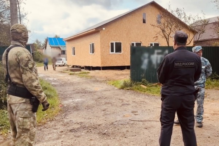 Во Владимирской области при силовой поддержке ОМОН «Невский» прошел масштабный рейд в местах компактного проживания лиц цыганской народности
