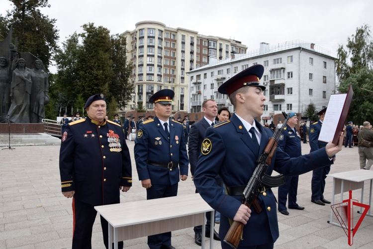 Начальник территориального Управления росгвардии принял участие в церемонии приведения к присяге курсантов ВЮИ ФСИН России