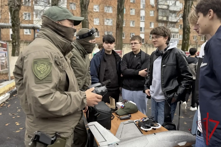 Росгвардия провела День призывника для молодежи Владимирской области 