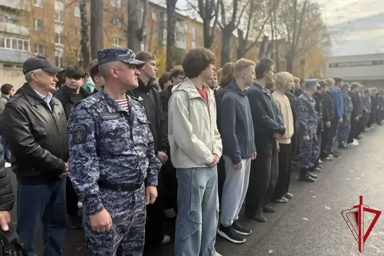 Росгвардия провела День призывника для молодежи Владимирской области 